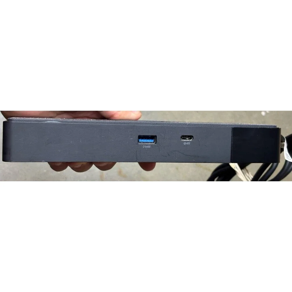 Dell WD195 Thunderbolt Docking Station and AC Adapter 130W LA130PM121